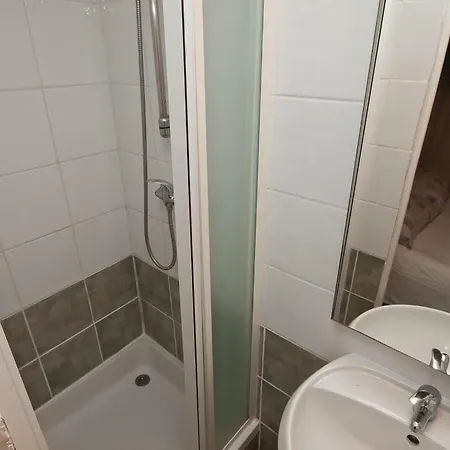 Apartman Manuela *
